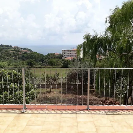 Grillo Capo Vaticano Apartment Ricadi